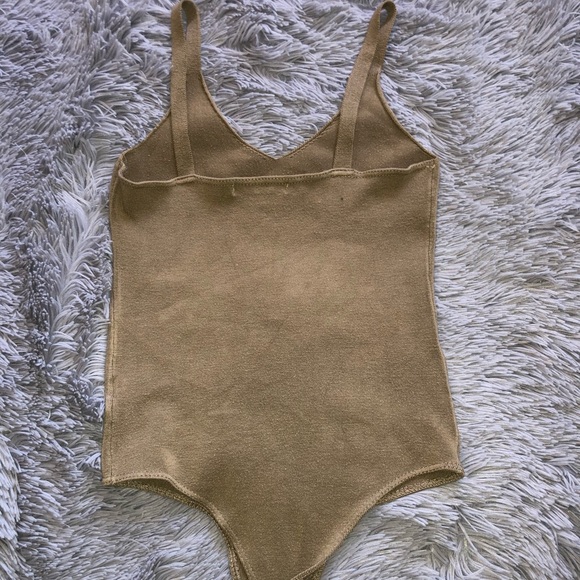 Tan / Nude Bodysuit - Picture 2 of 2